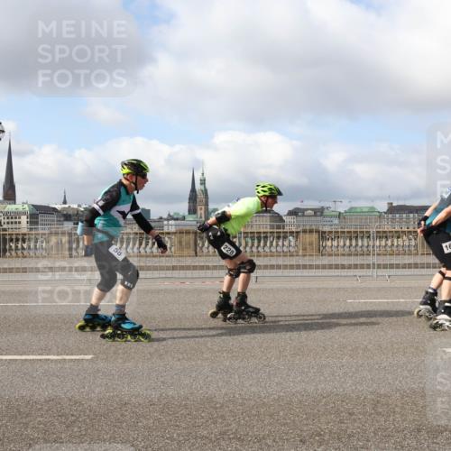 29.06.2025 - hella hamburg halbmarathon Lena Gebhardt http://msf.ph/oto/8429130 29.06.2025 08:59:40 Lombardsbrücke 58, 228, 161 meine-sportfotos.de