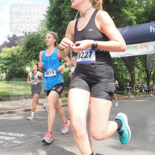 29.06.2025 - hella hamburg halbmarathon KatJ http://msf.ph/oto/8429213 29.06.2025 10:41:08 Zwischen KM18-KM19 1482, 1870, 2346, 2518, 3059, 3096, 3819, 5259, 5866, 6294, 6629, 8487 meine-sportfotos.de