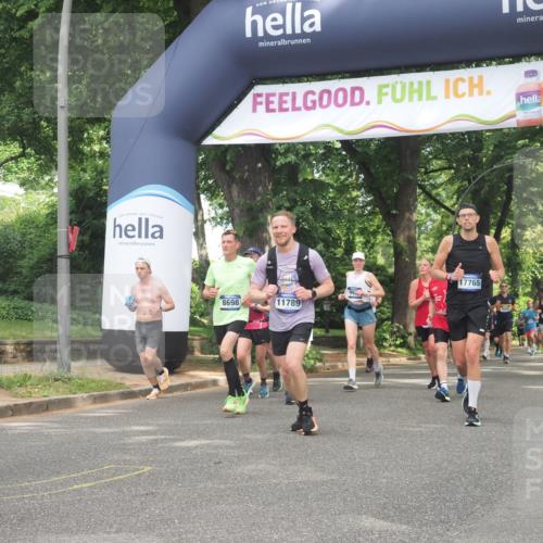 29.06.2025 - hella hamburg halbmarathon KatJ http://msf.ph/oto/8429318 29.06.2025 10:41:15 Zwischen KM18-KM19 1422, 1442, 2630, 3059, 4587, 6374, 8698 meine-sportfotos.de