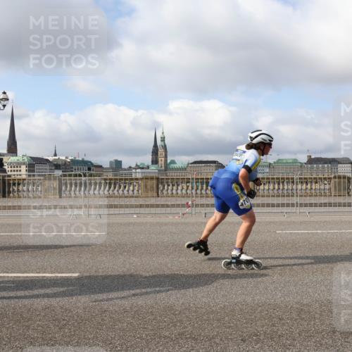 29.06.2025 - hella hamburg halbmarathon Lena Gebhardt http://msf.ph/oto/8429367 29.06.2025 08:59:43 Lombardsbrücke 549, 20470, 470 meine-sportfotos.de