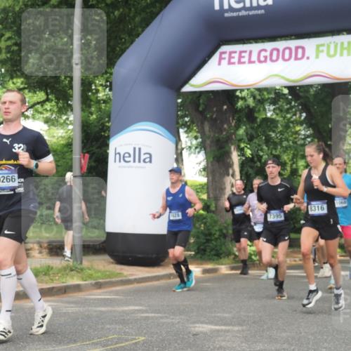 29.06.2025 - hella hamburg halbmarathon KatJ http://msf.ph/oto/8429500 29.06.2025 10:41:22 Zwischen KM18-KM19 2630, 4587, 6938, 7395, 8316, 8698 meine-sportfotos.de