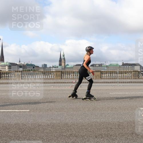 29.06.2025 - hella hamburg halbmarathon Lena Gebhardt http://msf.ph/oto/8429610 29.06.2025 08:59:44 Lombardsbrücke 501, 1550 meine-sportfotos.de