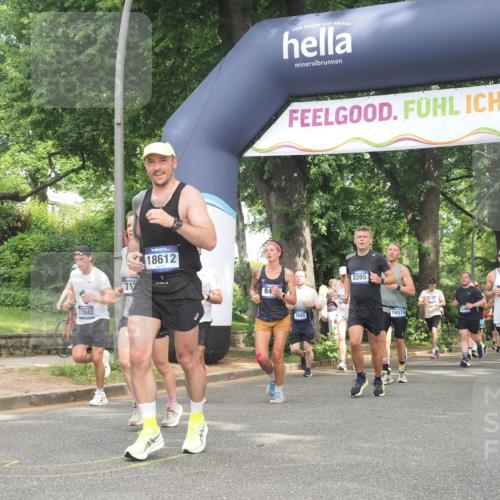 29.06.2025 - hella hamburg halbmarathon KatJ http://msf.ph/oto/8429733 29.06.2025 10:41:29 Zwischen KM18-KM19 1496, 1628, 2561, 4419, 7129, 7395, 8285, 8316, 8449 meine-sportfotos.de