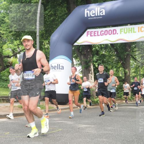 29.06.2025 - hella hamburg halbmarathon KatJ http://msf.ph/oto/8429743 29.06.2025 10:41:29 Zwischen KM18-KM19 1496, 1628, 2561, 4419, 7129, 7395, 8285, 8316, 8449 meine-sportfotos.de