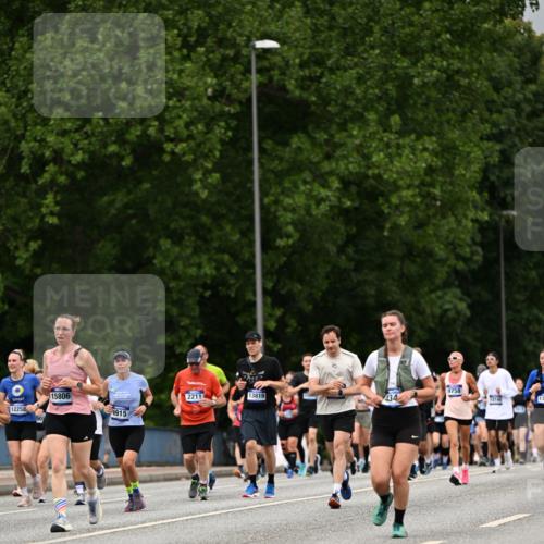 29.06.2025 - hella hamburg halbmarathon Dr. Thomas Lammeyer http://msf.ph/oto/8429823 29.06.2025 10:51:43 Kennedybrücke 1555, 1593, 1618, 2162, 2211, 2500, 2556, 2981, 3277, 3339, 3823, 4325, 4342, 5700, 5895, 6995, 7240, 7827, 7960, 8131, 8541, 9092, 9743, 9758, 10511, 11276, 11378 meine-sportfotos.de