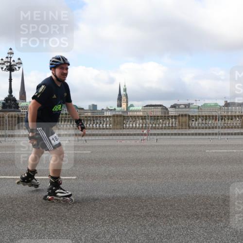 29.06.2025 - hella hamburg halbmarathon Lena Gebhardt http://msf.ph/oto/8429965 29.06.2025 08:59:57 Lombardsbrücke 18 meine-sportfotos.de
