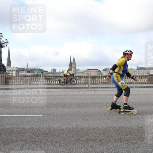 29.06.2025 - hella hamburg halbmarathon Lena Gebhardt http://msf.ph/oto/8430393 29.06.2025 09:00:20 Lombardsbrücke 134, 38 meine-sportfotos.de