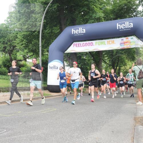 29.06.2025 - hella hamburg halbmarathon KatJ http://msf.ph/oto/8430445 29.06.2025 10:41:49 Zwischen KM18-KM19 1120, 1815, 2119, 3041, 3058, 3256, 3898, 6581, 6587 meine-sportfotos.de