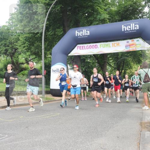 29.06.2025 - hella hamburg halbmarathon KatJ http://msf.ph/oto/8430454 29.06.2025 10:41:50 Zwischen KM18-KM19 1120, 2119, 2432, 3041, 3058, 3256, 3898, 6581, 6587, 8618 meine-sportfotos.de