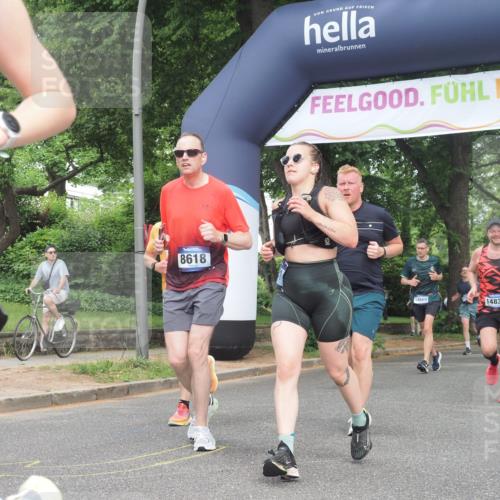 29.06.2025 - hella hamburg halbmarathon KatJ http://msf.ph/oto/8430540 29.06.2025 10:41:53 Zwischen KM18-KM19 1120, 1143, 2432, 3058, 3898, 6581, 6587, 8618 meine-sportfotos.de