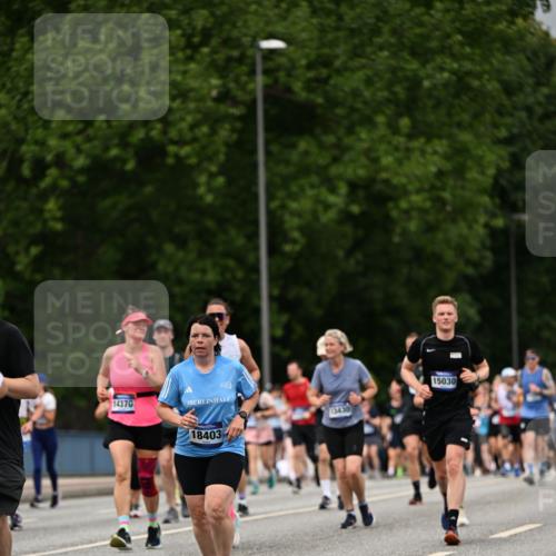 29.06.2025 - hella hamburg halbmarathon Dr. Thomas Lammeyer http://msf.ph/oto/8430631 29.06.2025 10:51:59 Kennedybrücke 1073, 1430, 1523, 1618, 2163, 2211, 2320, 2407, 2491, 2500, 3679, 4239, 4342, 5700, 5796, 6255, 6256, 7240, 8105, 8158, 8270, 9356, 9743, 9758, 10658, 10777, 10903, 11276 meine-sportfotos.de