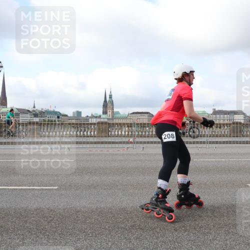 29.06.2025 - hella hamburg halbmarathon Lena Gebhardt http://msf.ph/oto/8430750 29.06.2025 09:00:21 Lombardsbrücke 208 meine-sportfotos.de
