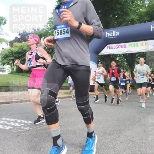 29.06.2025 - hella hamburg halbmarathon KatJ http://msf.ph/oto/8430943 29.06.2025 10:42:10 Zwischen KM18-KM19 1506, 2252, 3177, 3652, 3861, 5021, 6082, 6084, 6433, 6569, 7221 meine-sportfotos.de