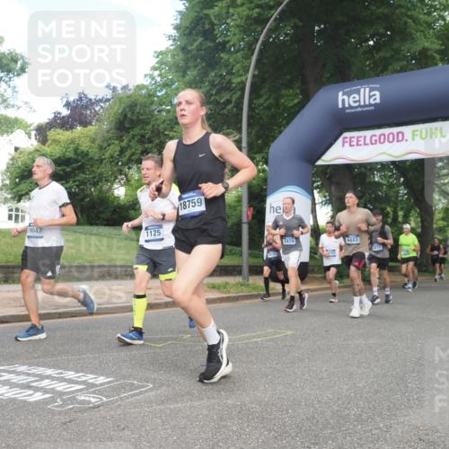 29.06.2025 - hella hamburg halbmarathon KatJ http://msf.ph/oto/8431153 29.06.2025 10:42:17 Zwischen KM18-KM19 1125, 2474, 2612, 3037, 3861, 5021, 5672, 6082, 6443 meine-sportfotos.de