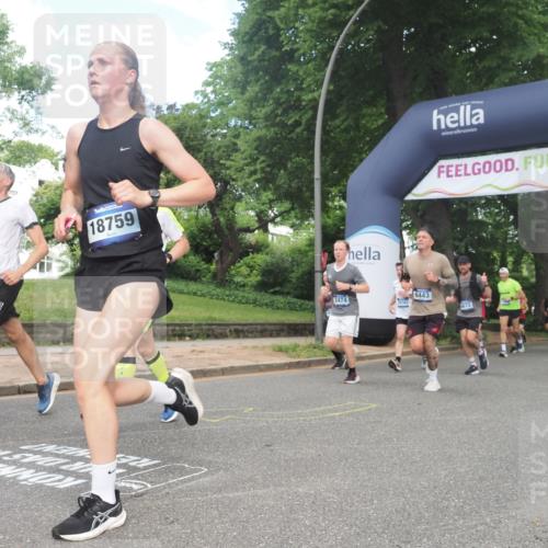 29.06.2025 - hella hamburg halbmarathon KatJ http://msf.ph/oto/8431162 29.06.2025 10:42:17 Zwischen KM18-KM19 1125, 2474, 2612, 3037, 3861, 5021, 5672, 6082, 6443 meine-sportfotos.de