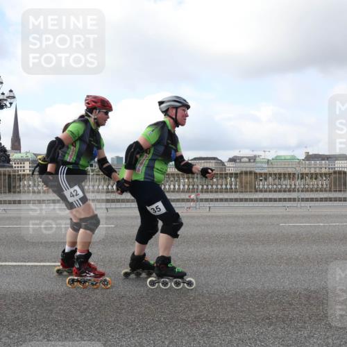29.06.2025 - hella hamburg halbmarathon Lena Gebhardt http://msf.ph/oto/8431783 29.06.2025 09:00:47 Lombardsbrücke 42, 35 meine-sportfotos.de