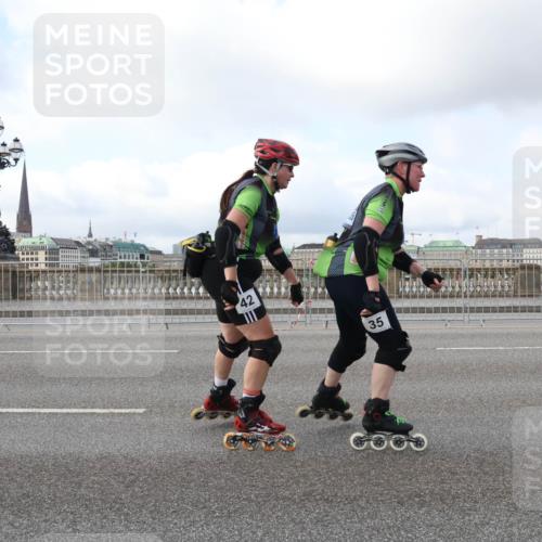 29.06.2025 - hella hamburg halbmarathon Lena Gebhardt http://msf.ph/oto/8431829 29.06.2025 09:00:47 Lombardsbrücke 42, 35 meine-sportfotos.de