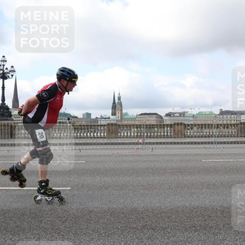 29.06.2025 - hella hamburg halbmarathon Lena Gebhardt http://msf.ph/oto/8432080 29.06.2025 09:00:50 Lombardsbrücke 20, 20 meine-sportfotos.de