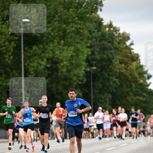 29.06.2025 - hella hamburg halbmarathon Dr. Thomas Lammeyer http://msf.ph/oto/8432159 29.06.2025 10:52:34 Kennedybrücke 1045, 1246, 1434, 1639, 1645, 2148, 2195, 2418, 2627, 2704, 2994, 3049, 3077, 3468, 3504, 3933, 4037, 4588, 4856, 5886, 5952, 6950, 7412, 7427, 7970, 8077, 8310, 8948, 9018, 9696, 9775, 9787, 10075, 10366, 10991, 11351 meine-sportfotos.de