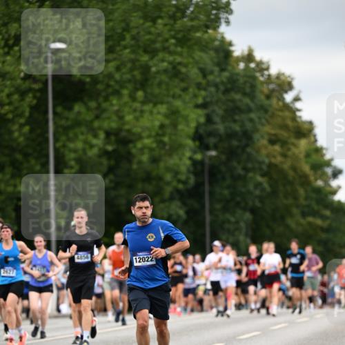 29.06.2025 - hella hamburg halbmarathon Dr. Thomas Lammeyer http://msf.ph/oto/8432198 29.06.2025 10:52:34 Kennedybrücke 1045, 1246, 1434, 1639, 1645, 2148, 2195, 2418, 2627, 2704, 2994, 3049, 3077, 3468, 3504, 3933, 4037, 4588, 4856, 5886, 5952, 6950, 7412, 7427, 7970, 8077, 8310, 8948, 9018, 9696, 9775, 9787, 10075, 10366, 10991, 11351 meine-sportfotos.de
