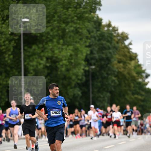 29.06.2025 - hella hamburg halbmarathon Dr. Thomas Lammeyer http://msf.ph/oto/8432213 29.06.2025 10:52:35 Kennedybrücke 1045, 1246, 1639, 1645, 2148, 2195, 2418, 2627, 2704, 2994, 3049, 3077, 3468, 3504, 3933, 4037, 4588, 4856, 5886, 5952, 6950, 7412, 7427, 7970, 8077, 8310, 8948, 9018, 9696, 9775, 9787, 10366, 10991, 11351 meine-sportfotos.de