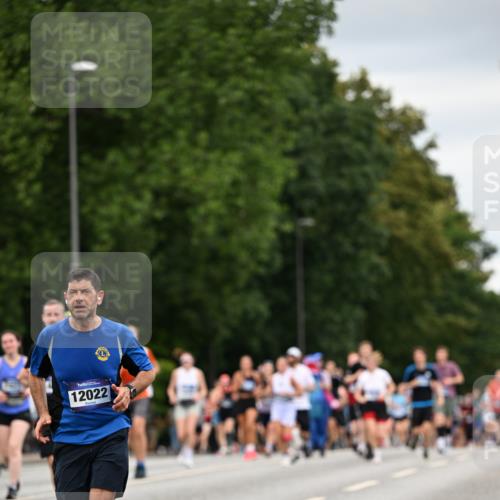 29.06.2025 - hella hamburg halbmarathon Dr. Thomas Lammeyer http://msf.ph/oto/8432254 29.06.2025 10:52:36 Kennedybrücke 1045, 1246, 1463, 1639, 1645, 2148, 2195, 2418, 2627, 2704, 2994, 3049, 3077, 3468, 3504, 3933, 4037, 4588, 4856, 5886, 5952, 6950, 7412, 7427, 7970, 8077, 8310, 8948, 9018, 9696, 9775, 9787, 10366, 10991, 11351 meine-sportfotos.de