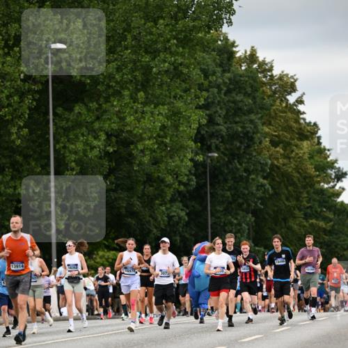 29.06.2025 - hella hamburg halbmarathon Dr. Thomas Lammeyer http://msf.ph/oto/8432388 29.06.2025 10:52:38 Kennedybrücke 1045, 1246, 1463, 1639, 1645, 2148, 2195, 2627, 2704, 2994, 3049, 3077, 3468, 3504, 3933, 4037, 4588, 4856, 5886, 5952, 6950, 7412, 7427, 7970, 8077, 8310, 8948, 9696, 9775, 9787, 10366, 10991, 11351 meine-sportfotos.de