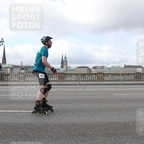 29.06.2025 - hella hamburg halbmarathon Lena Gebhardt http://msf.ph/oto/8432417 29.06.2025 09:00:57 Lombardsbrücke 62 meine-sportfotos.de