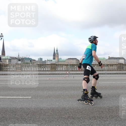 29.06.2025 - hella hamburg halbmarathon Lena Gebhardt http://msf.ph/oto/8432471 29.06.2025 09:00:57 Lombardsbrücke 62 meine-sportfotos.de
