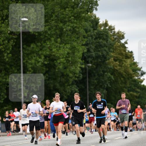 29.06.2025 - hella hamburg halbmarathon Dr. Thomas Lammeyer http://msf.ph/oto/8432549 29.06.2025 10:52:42 Kennedybrücke 1246, 1463, 1639, 1645, 1720, 2148, 2627, 2704, 3049, 3077, 3215, 3504, 3933, 4856, 5714, 5886, 5952, 6950, 7412, 7427, 7970, 8077, 8310, 8948, 9696, 9775, 9787, 10366, 10991, 11351 meine-sportfotos.de