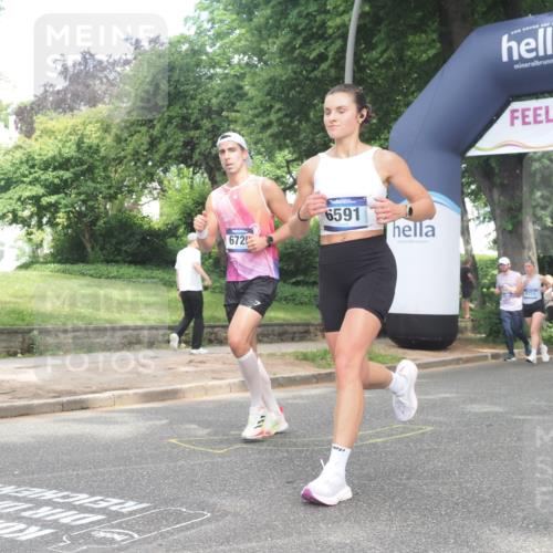 29.06.2025 - hella hamburg halbmarathon KatJ http://msf.ph/oto/8432630 29.06.2025 10:43:17 Zwischen KM18-KM19 1180, 4868, 6591, 6720, 8330, 8393 meine-sportfotos.de