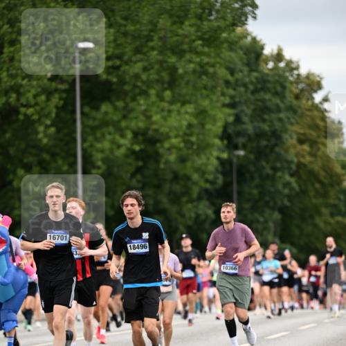 29.06.2025 - hella hamburg halbmarathon Dr. Thomas Lammeyer http://msf.ph/oto/8432675 29.06.2025 10:52:46 Kennedybrücke 1246, 1463, 1639, 1645, 1701, 1720, 2627, 2704, 3049, 3077, 3215, 3933, 4856, 5010, 5714, 5886, 5952, 6950, 7394, 7412, 7427, 7970, 8077, 8310, 9552, 9691, 9696, 9775, 9787, 10366 meine-sportfotos.de