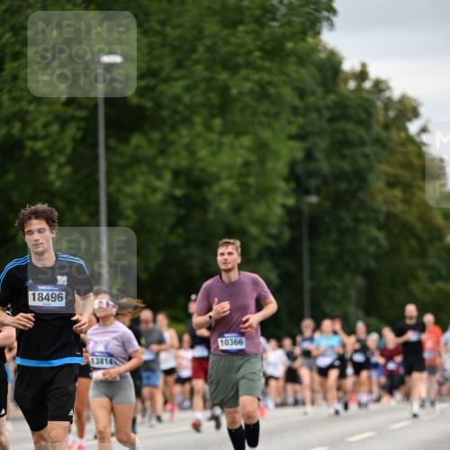 29.06.2025 - hella hamburg halbmarathon Dr. Thomas Lammeyer http://msf.ph/oto/8432728 29.06.2025 10:52:48 Kennedybrücke 1246, 1463, 1639, 1645, 1701, 1720, 2627, 2704, 3049, 3077, 3215, 3933, 4856, 5010, 5714, 5952, 6950, 7394, 7427, 7970, 8077, 9552, 9691, 9696, 9775, 9787, 10366, 10794 meine-sportfotos.de