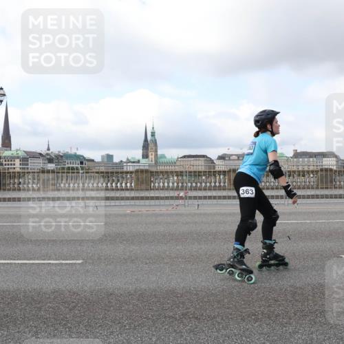 29.06.2025 - hella hamburg halbmarathon Lena Gebhardt http://msf.ph/oto/8432754 29.06.2025 09:01:00 Lombardsbrücke 363, 20060, 60 meine-sportfotos.de