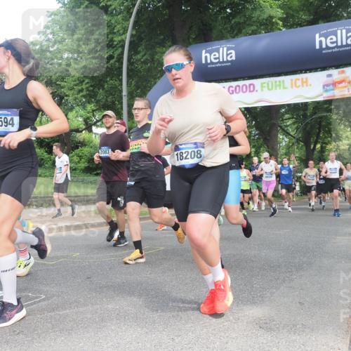 29.06.2025 - hella hamburg halbmarathon KatJ http://msf.ph/oto/8432889 29.06.2025 10:43:26 Zwischen KM18-KM19 1972, 2083, 2741, 2982, 2996, 3042, 4152, 4594, 4813, 5418, 7037, 8255 meine-sportfotos.de