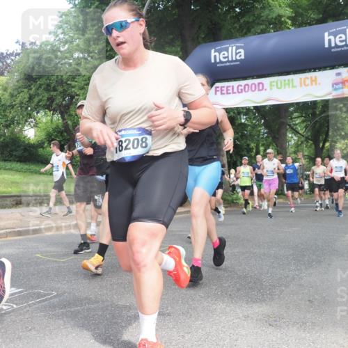 29.06.2025 - hella hamburg halbmarathon KatJ http://msf.ph/oto/8432898 29.06.2025 10:43:27 Zwischen KM18-KM19 1972, 2083, 2741, 2982, 2996, 4152, 4594, 4813, 5418, 7037, 7547 meine-sportfotos.de