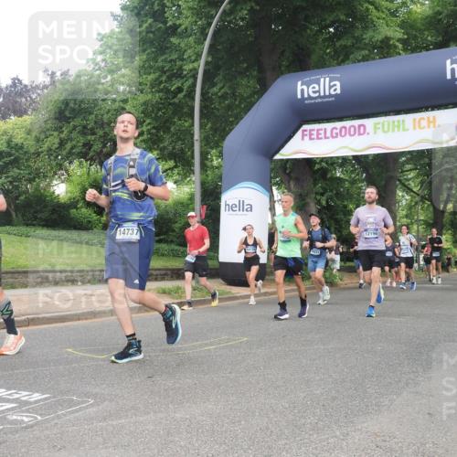 29.06.2025 - hella hamburg halbmarathon KatJ http://msf.ph/oto/8433122 29.06.2025 10:43:34 Zwischen KM18-KM19 1130, 1485, 2250, 5492, 7547 meine-sportfotos.de