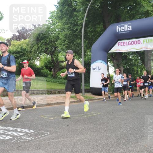 29.06.2025 - hella hamburg halbmarathon KatJ http://msf.ph/oto/8433168 29.06.2025 10:43:37 Zwischen KM18-KM19 1130, 1485, 2250, 5492, 6272, 6399, 8669 meine-sportfotos.de