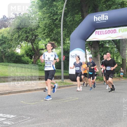 29.06.2025 - hella hamburg halbmarathon KatJ http://msf.ph/oto/8433184 29.06.2025 10:43:38 Zwischen KM18-KM19 1130, 1485, 2250, 5492, 6272, 6399, 8669 meine-sportfotos.de