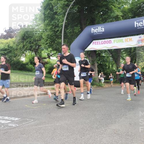 29.06.2025 - hella hamburg halbmarathon KatJ http://msf.ph/oto/8433204 29.06.2025 10:43:40 Zwischen KM18-KM19 1130, 1485, 6272, 6399, 7659, 8669 meine-sportfotos.de