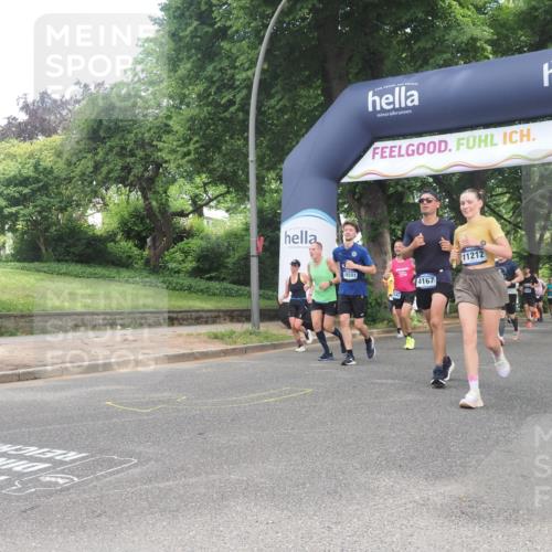 29.06.2025 - hella hamburg halbmarathon KatJ http://msf.ph/oto/8433352 29.06.2025 10:43:46 Zwischen KM18-KM19 1583, 4167, 5033, 7659, 7716, 8652 meine-sportfotos.de
