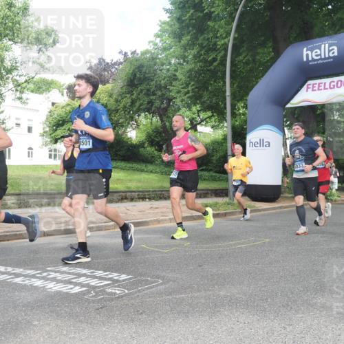 29.06.2025 - hella hamburg halbmarathon KatJ http://msf.ph/oto/8433391 29.06.2025 10:43:48 Zwischen KM18-KM19 1583, 3836, 4167, 5033, 6416, 7716, 8542, 8652 meine-sportfotos.de