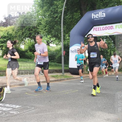 29.06.2025 - hella hamburg halbmarathon KatJ http://msf.ph/oto/8433499 29.06.2025 10:43:53 Zwischen KM18-KM19 1563, 2417, 2676, 3836, 4940, 5033, 6416, 8542 meine-sportfotos.de