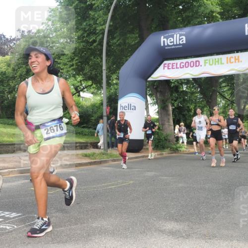 29.06.2025 - hella hamburg halbmarathon KatJ http://msf.ph/oto/8433552 29.06.2025 10:43:56 Zwischen KM18-KM19 1563, 2417, 2676, 4833, 4940, 5570, 6416, 6835 meine-sportfotos.de