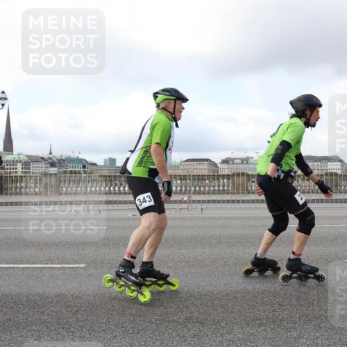 29.06.2025 - hella hamburg halbmarathon Lena Gebhardt http://msf.ph/oto/8433568 29.06.2025 09:01:07 Lombardsbrücke 343, 2015 meine-sportfotos.de