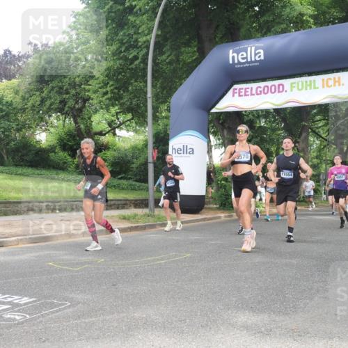 29.06.2025 - hella hamburg halbmarathon KatJ http://msf.ph/oto/8433572 29.06.2025 10:43:57 Zwischen KM18-KM19 1563, 2417, 2676, 4833, 4940, 4951, 5570, 6835 meine-sportfotos.de