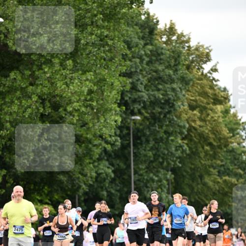 29.06.2025 - hella hamburg halbmarathon Dr. Thomas Lammeyer http://msf.ph/oto/8433587 29.06.2025 10:53:16 Kennedybrücke 1142, 1157, 1174, 1175, 1392, 1626, 1701, 2067, 2475, 3086, 3383, 3486, 3661, 4327, 5551, 7394, 7532, 7931, 8549, 8719, 8759, 8760, 9341, 10204, 10479, 10794, 11000 meine-sportfotos.de