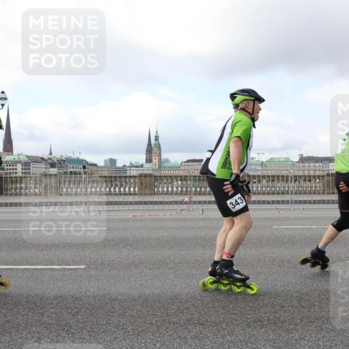 29.06.2025 - hella hamburg halbmarathon Lena Gebhardt http://msf.ph/oto/8433606 29.06.2025 09:01:07 Lombardsbrücke 447, 343 meine-sportfotos.de