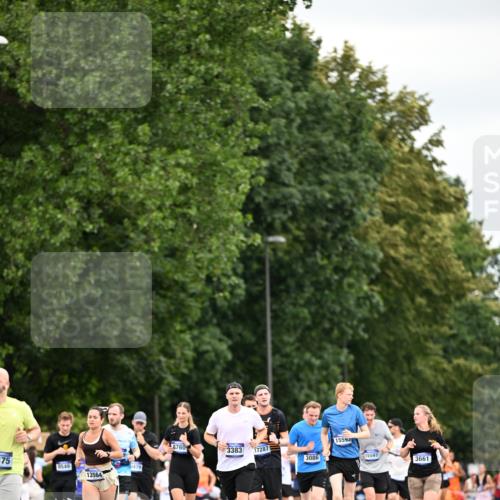 29.06.2025 - hella hamburg halbmarathon Dr. Thomas Lammeyer http://msf.ph/oto/8433635 29.06.2025 10:53:17 Kennedybrücke 1142, 1157, 1174, 1175, 1392, 1626, 2067, 2475, 3086, 3383, 3486, 3661, 4327, 4403, 5551, 7532, 7931, 7936, 8549, 8719, 8759, 8760, 9341, 10204, 10479, 10794, 11000 meine-sportfotos.de