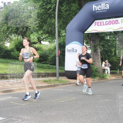 29.06.2025 - hella hamburg halbmarathon KatJ http://msf.ph/oto/8433672 29.06.2025 10:44:02 Zwischen KM18-KM19 2883, 4833, 4951, 5570, 6835 meine-sportfotos.de